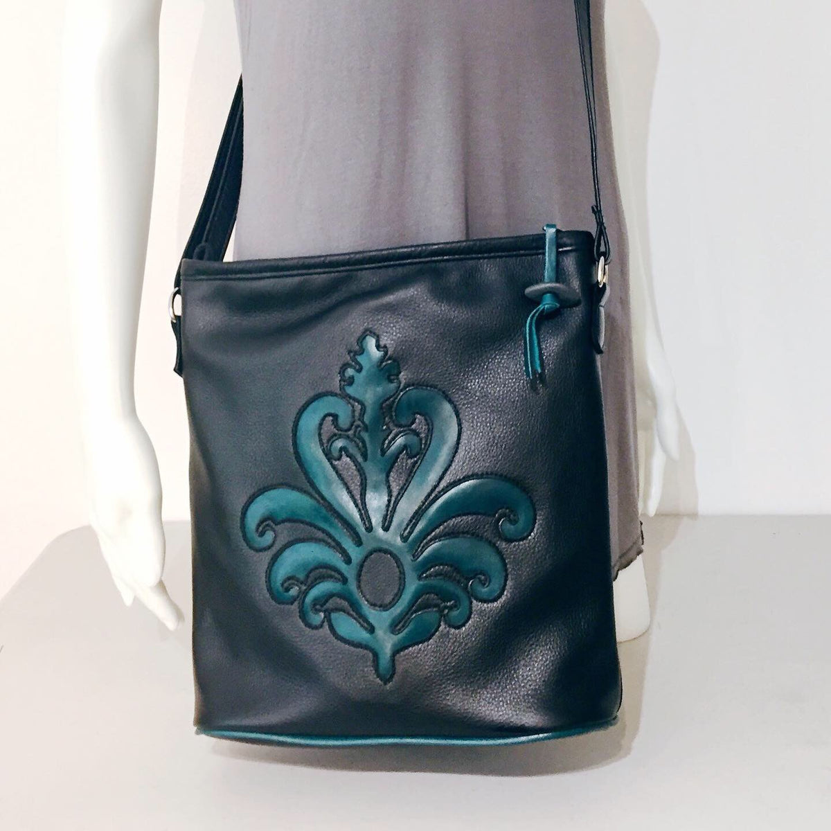 Siena Two-Pocket Purse - AJLD