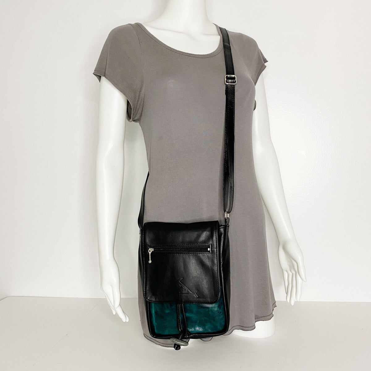 Large Cell Bag - AJLD